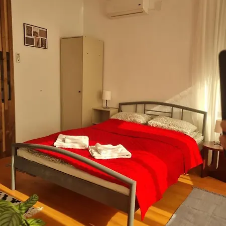 Apartment Flower - 1 *