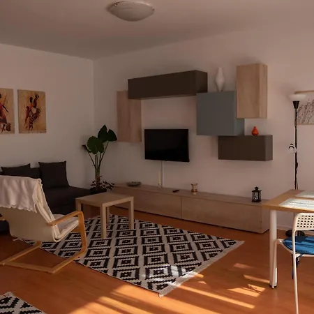 Apartment Flower - 1