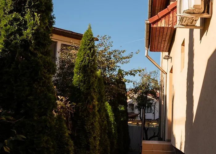 Flower - 1 Apartment *